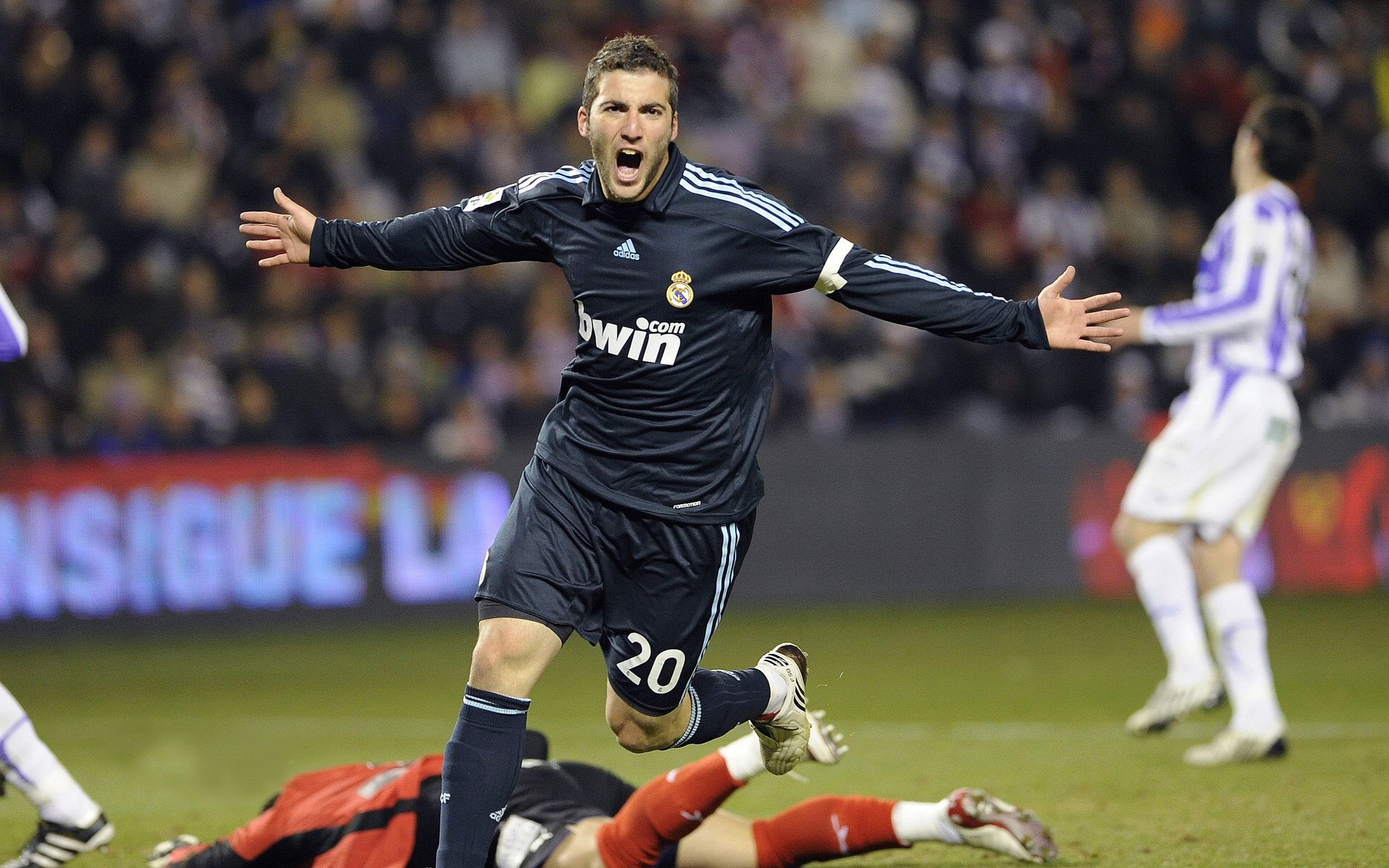 阿克压制级发挥，抢七之夜，一个配角如何成为主角